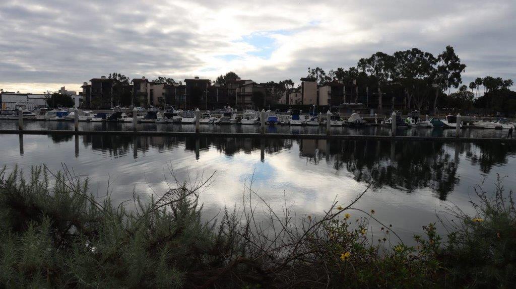 A body of water with boats in it

Description automatically generated