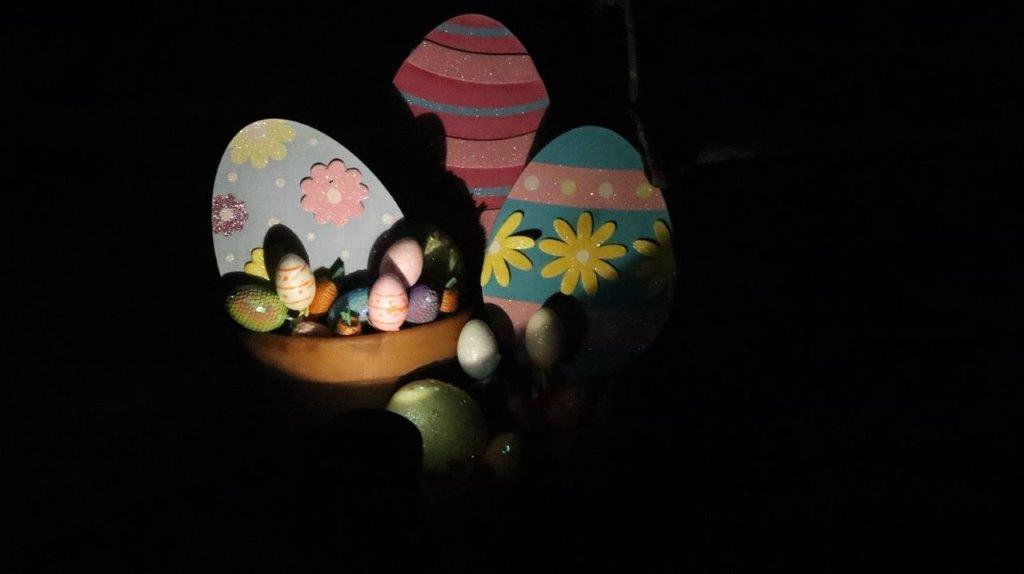 A group of eggs in a pot

Description automatically generated