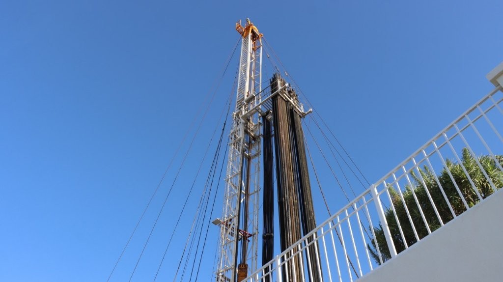 A close-up of a tower

AI-generated content may be incorrect.