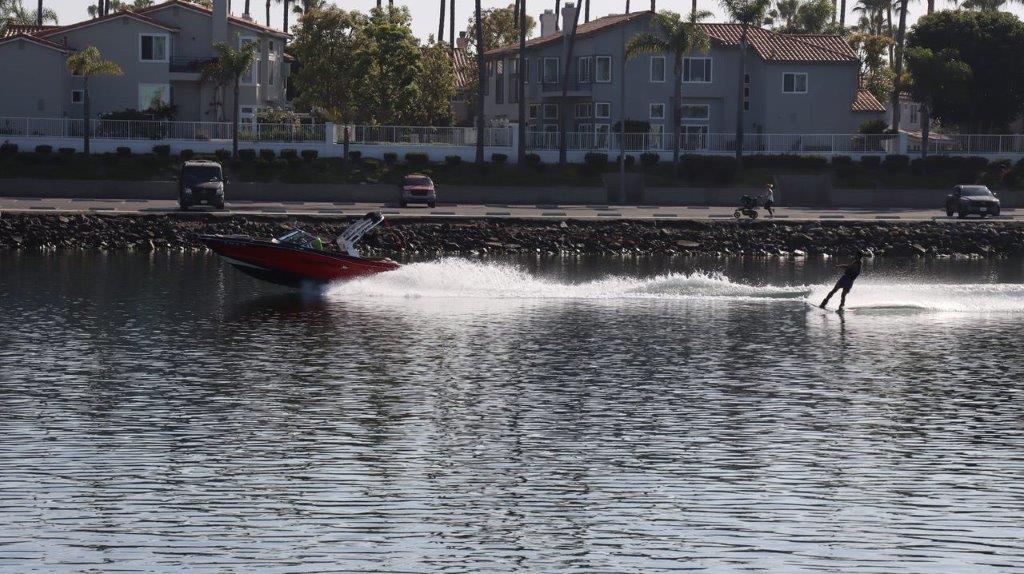 A speedboat on the water

Description automatically generated
